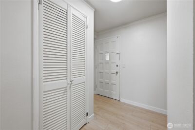 17203 NE 45th St #43, Redmond, WA 98052 - Photo 12