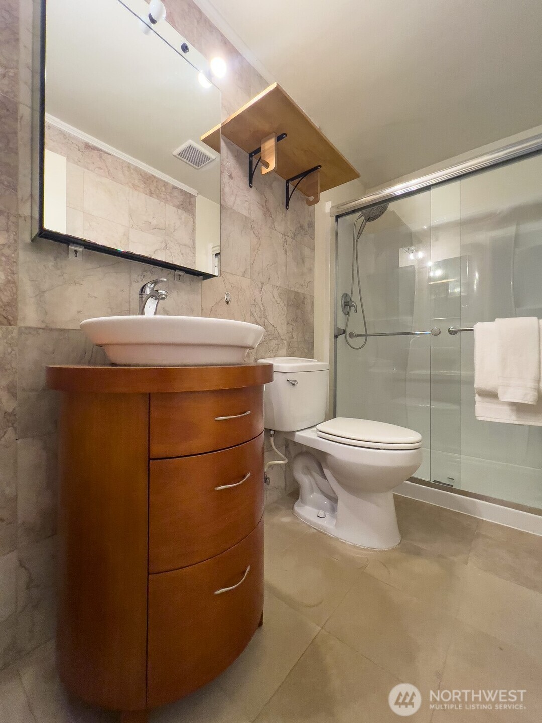 17203 NE 45th St #43, Redmond, WA 98052