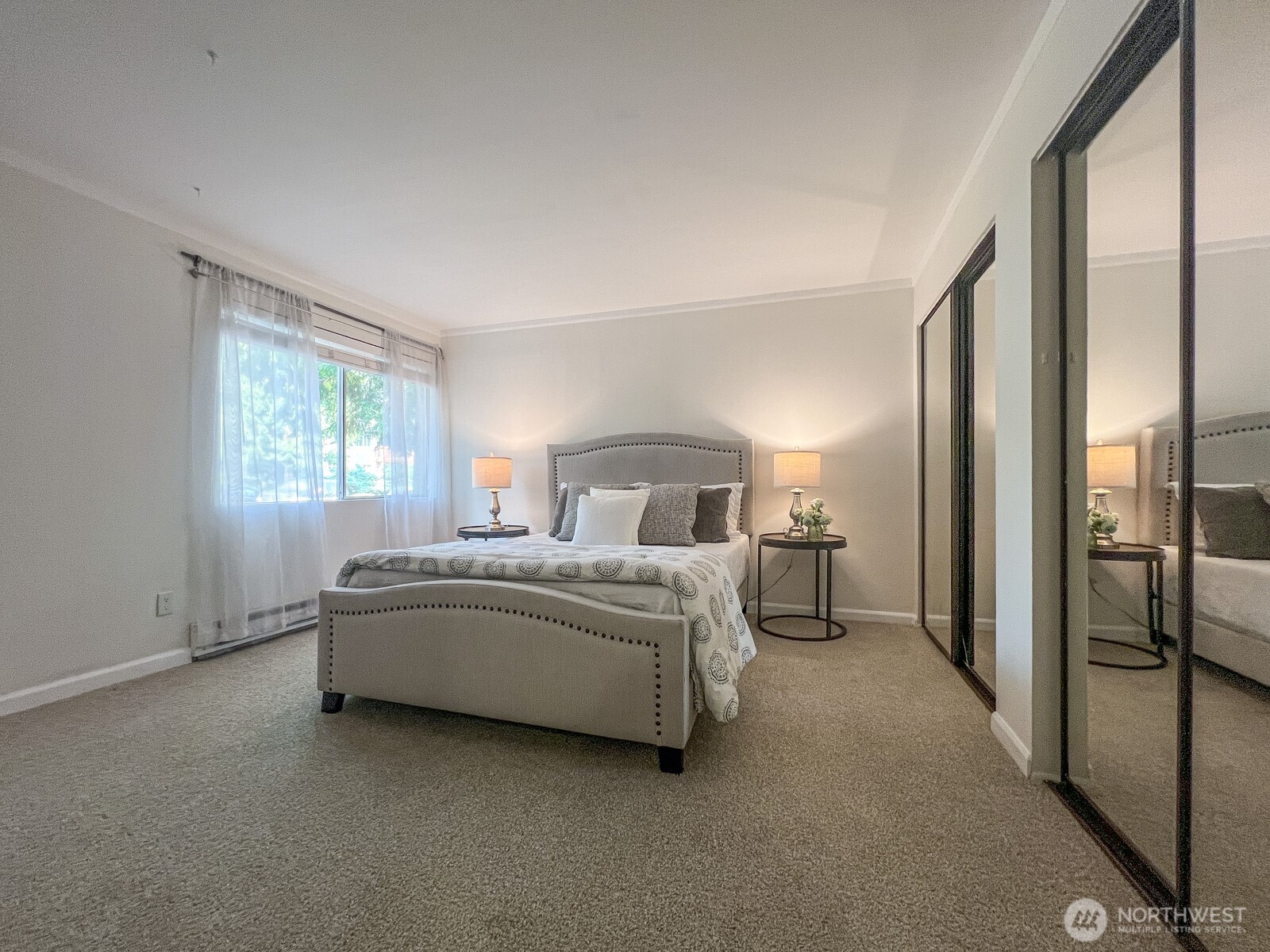 17203 NE 45th St #43, Redmond, WA 98052