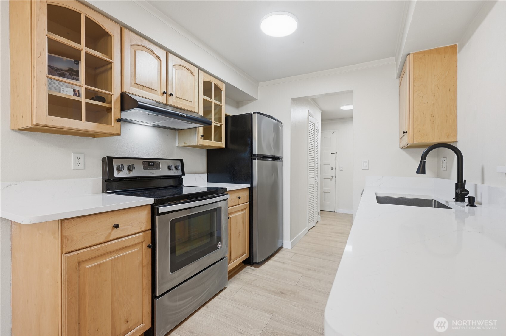 17203 NE 45th St #43, Redmond, WA 98052