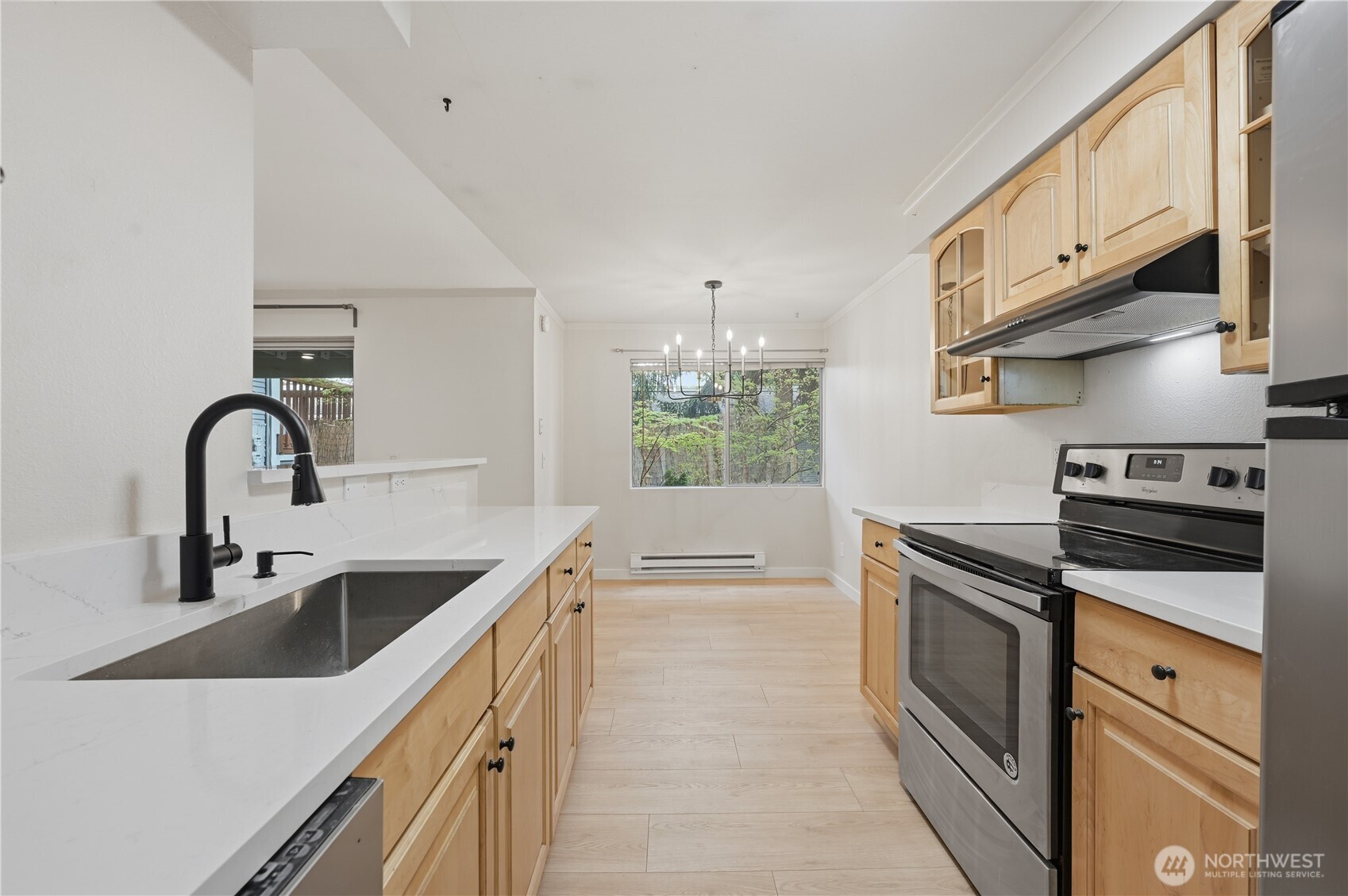 17203 NE 45th St #43, Redmond, WA 98052