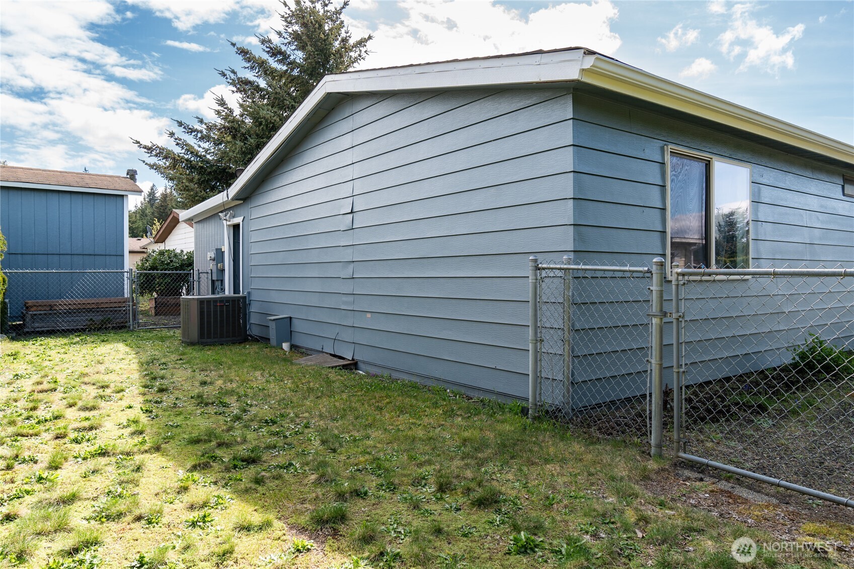 6 Donder Road , Shelton, WA 98584