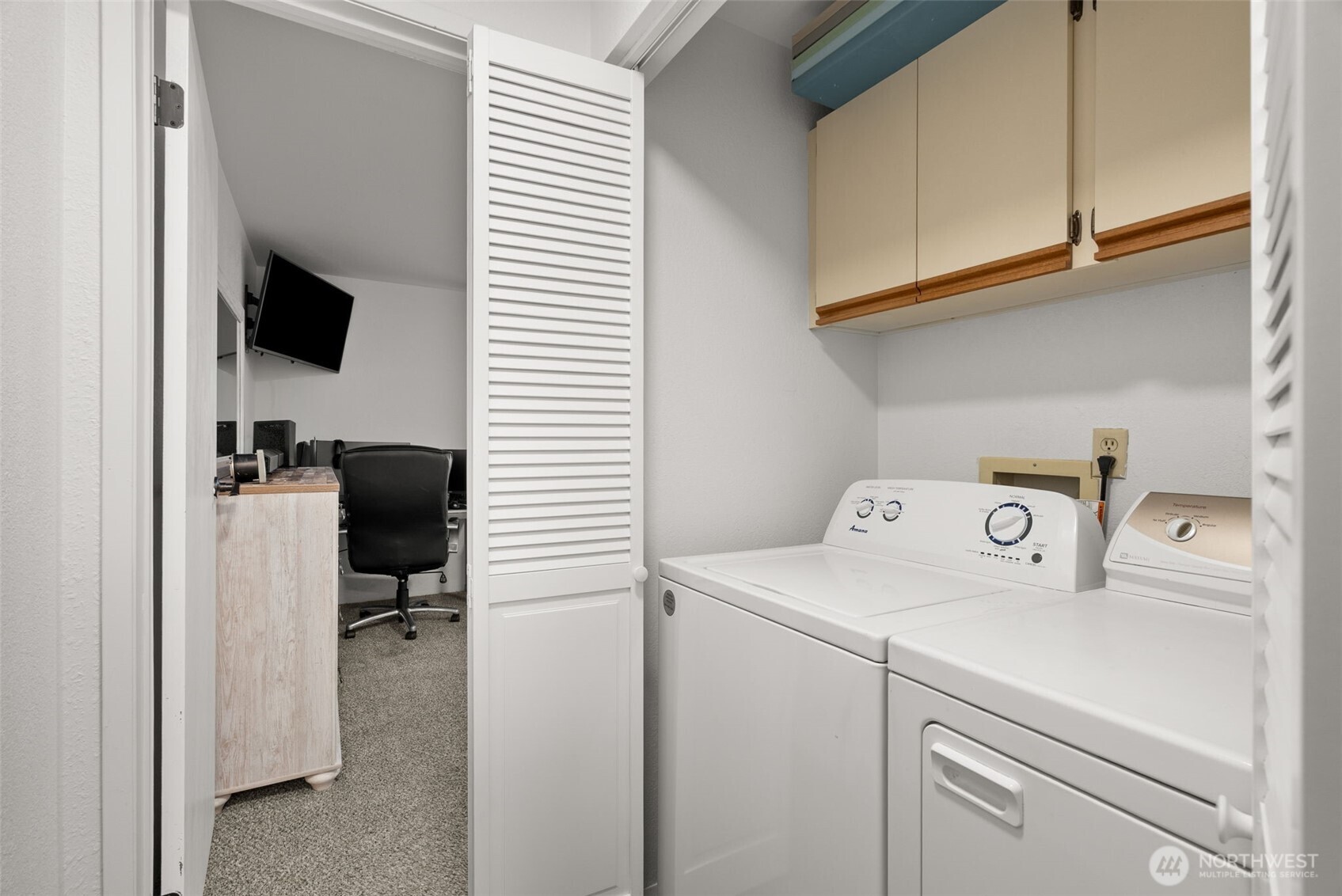 3931 NW Fairway Lane , Bremerton, WA 98312
