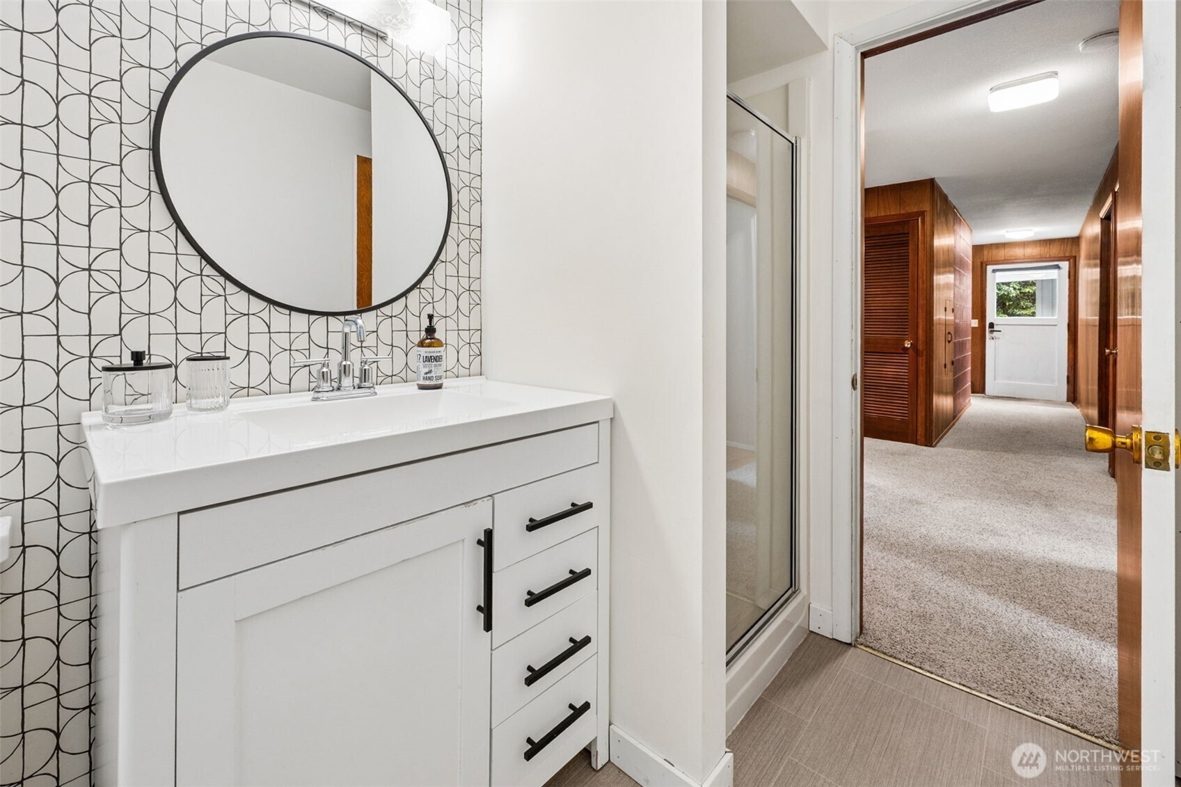 1828 Lakewood Circle SE, Olympia, WA 98501