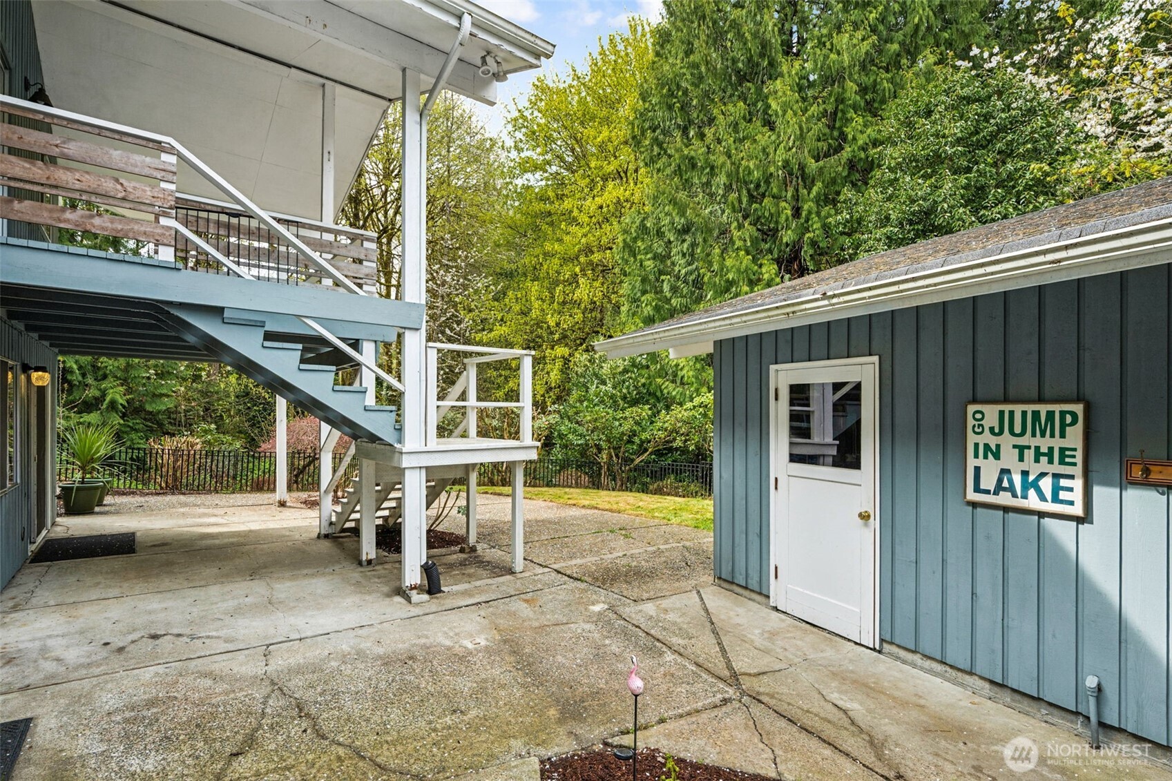 1828 Lakewood Circle SE, Olympia, WA 98501