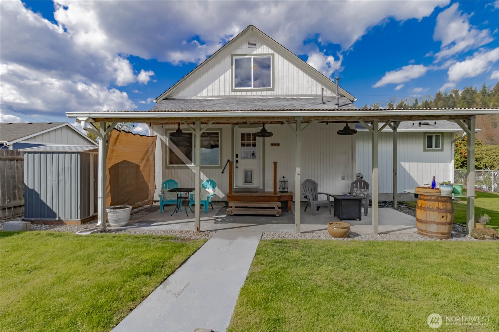 404 Factory Street SE, Orting, WA 98360