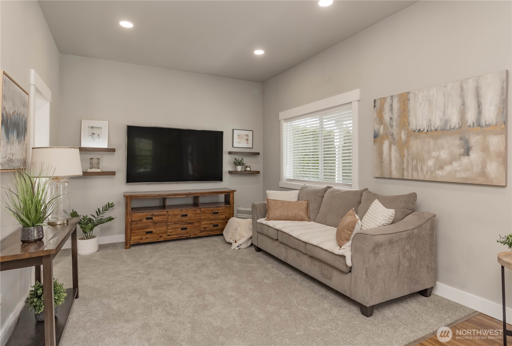 404 Factory Street SE, Orting, WA 98360