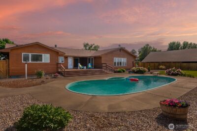 710 S McKinney Road , Othello, WA 99344