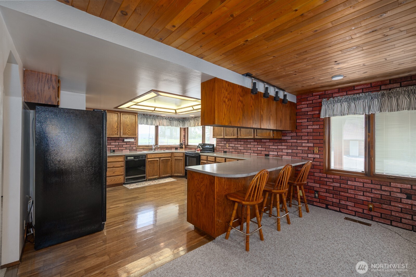 710 S McKinney Road , Othello, WA 99344