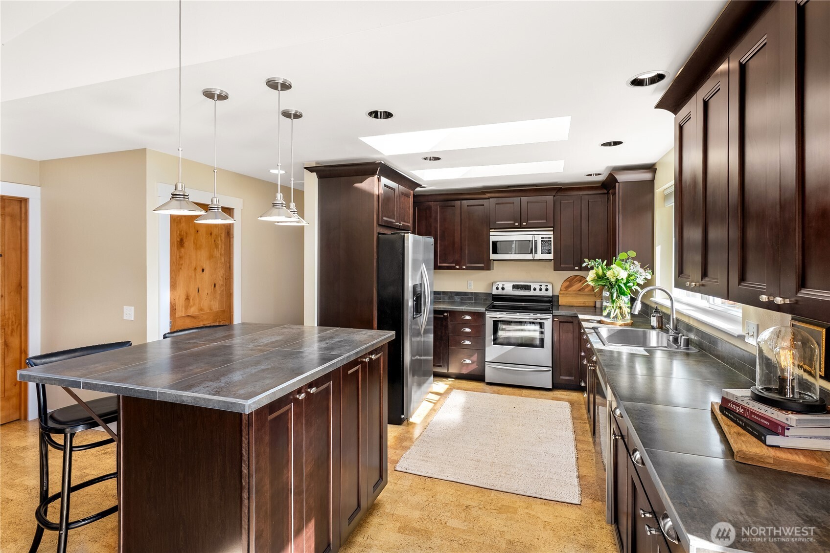 6920 70TH STREET SE , Snohomish, WA 98290