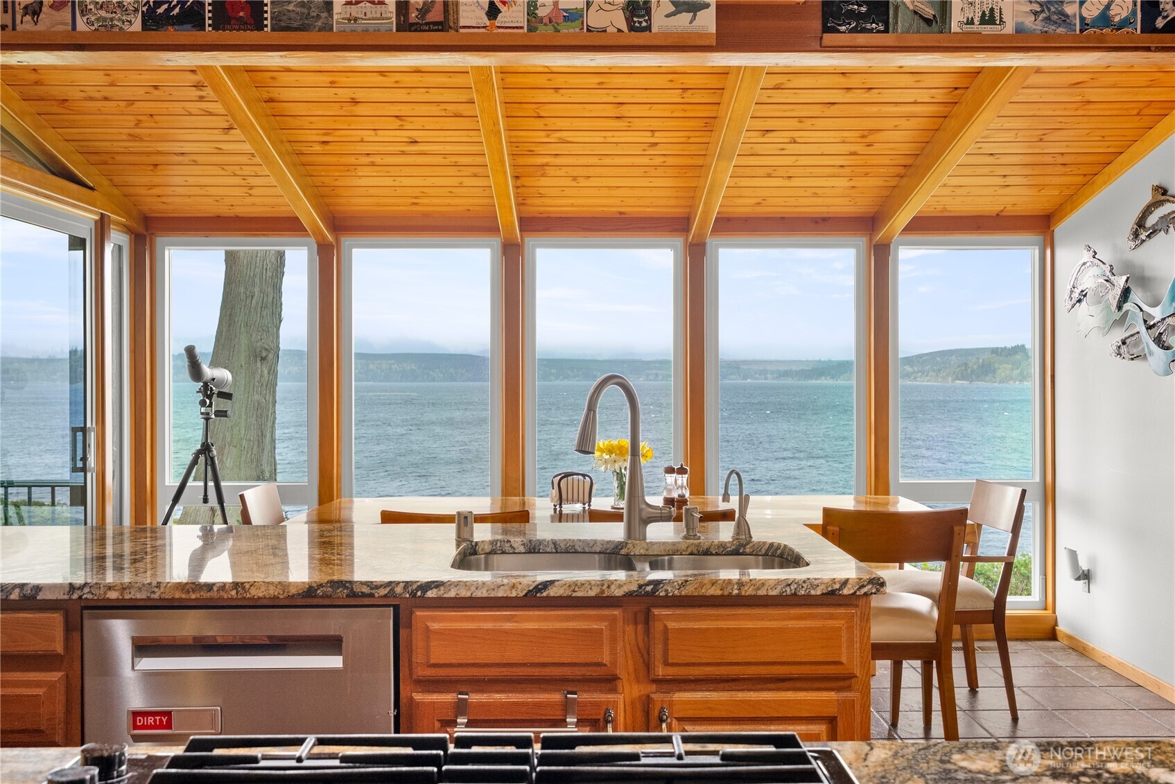 31823 S Bridge Way NE, Poulsbo, WA 98370