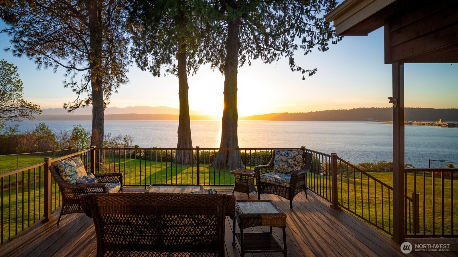 31823 S Bridge Way NE, Poulsbo, WA 98370