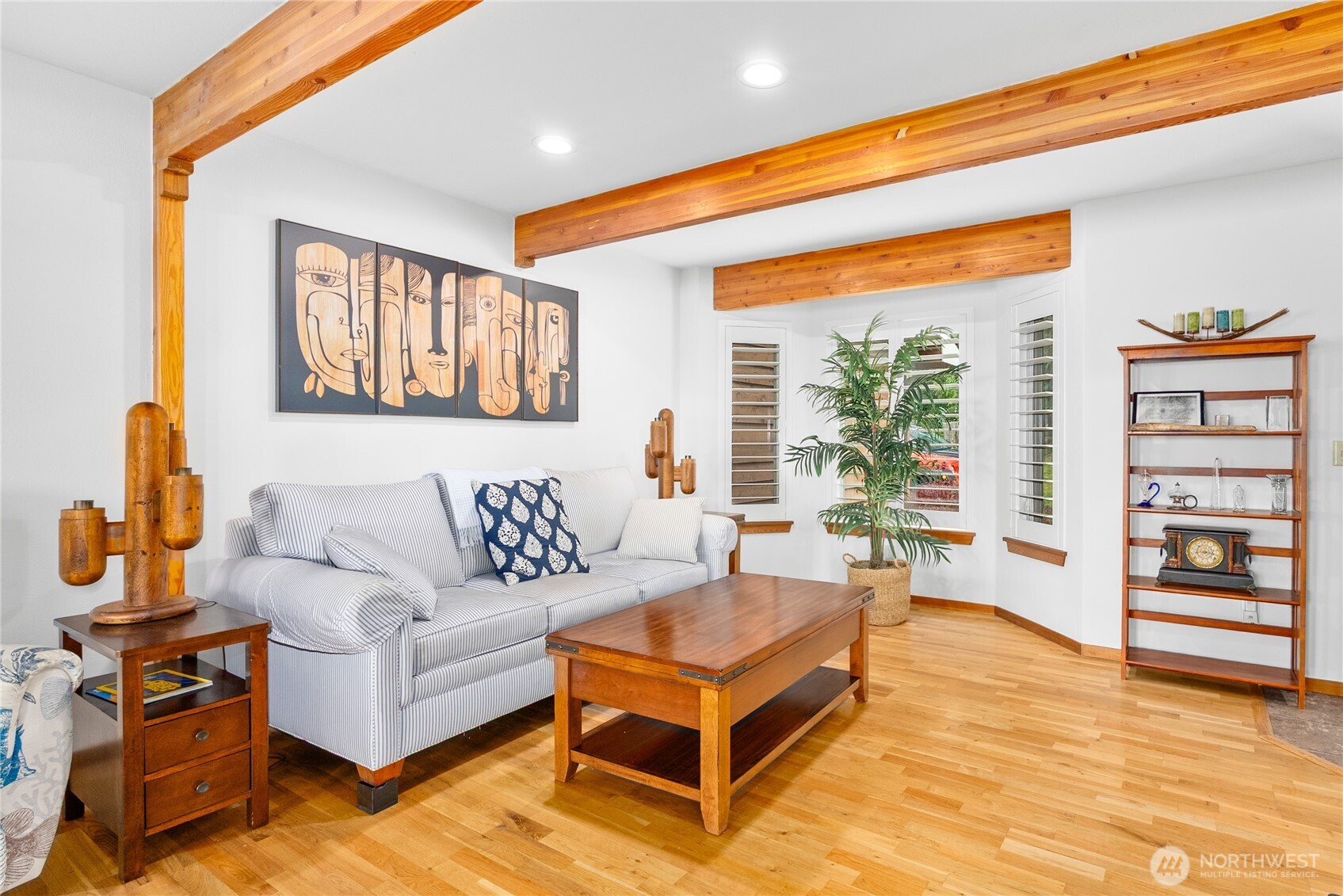 31823 S Bridge Way NE, Poulsbo, WA 98370