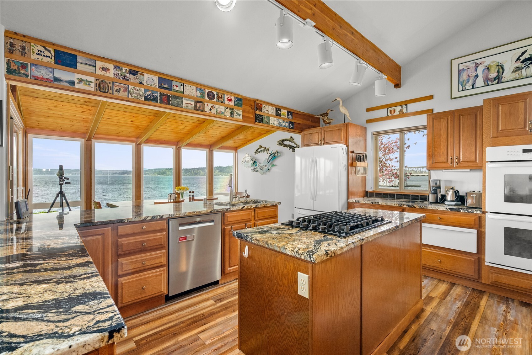 31823 S Bridge Way NE, Poulsbo, WA 98370