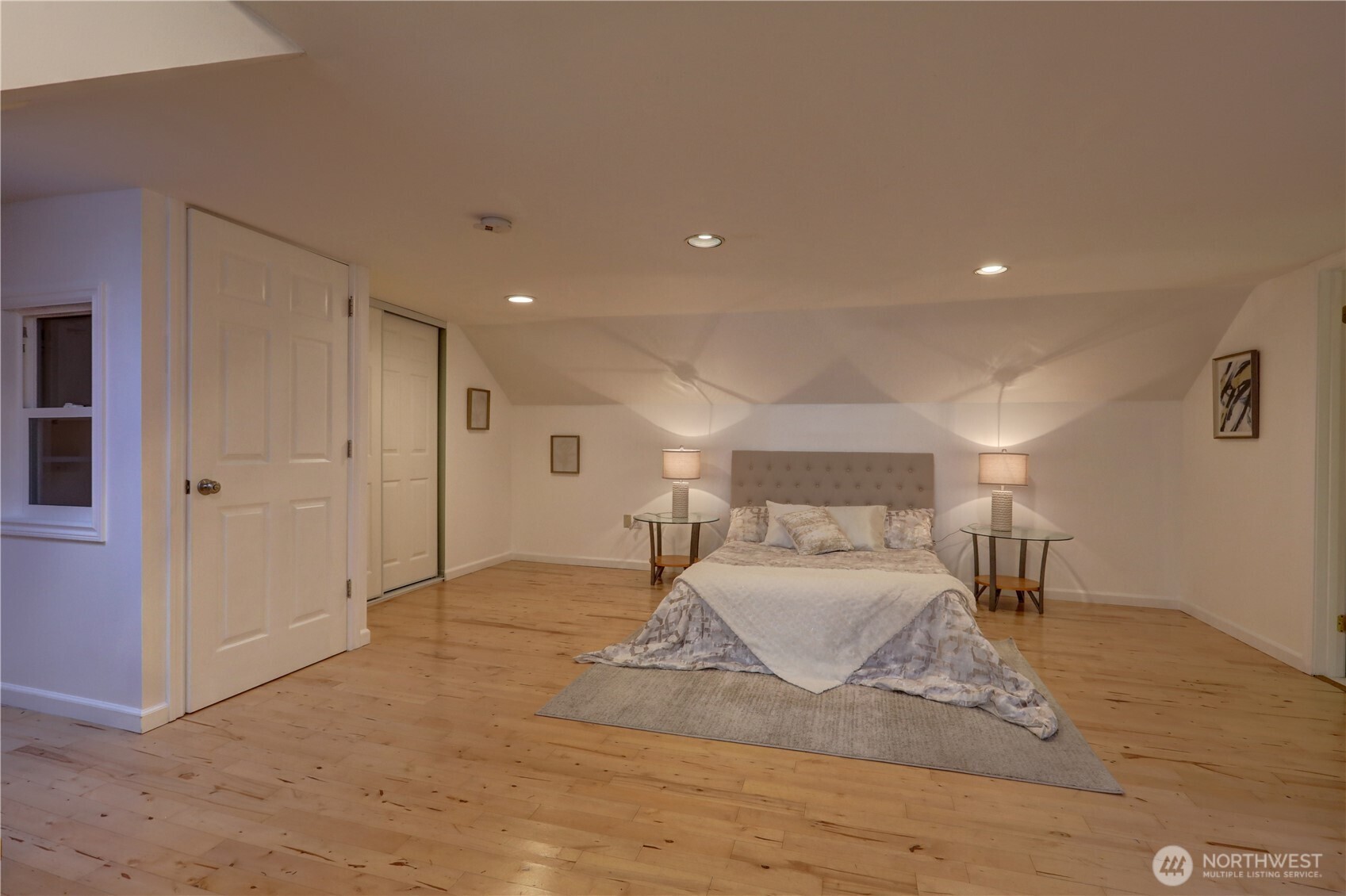 10538 48th Place NE, Kirkland, WA 98033
