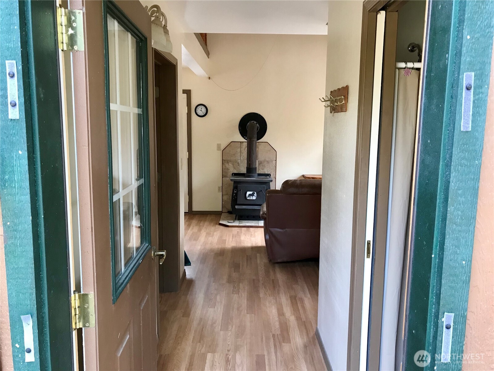 513 9 Mile Road , Oroville, WA 98844