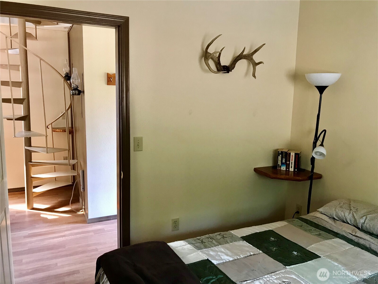 513 9 Mile Road , Oroville, WA 98844