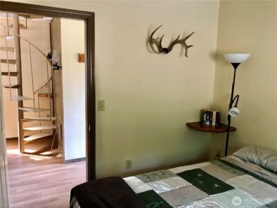 513 9 Mile Road , Oroville, WA 98844 - Photo 14