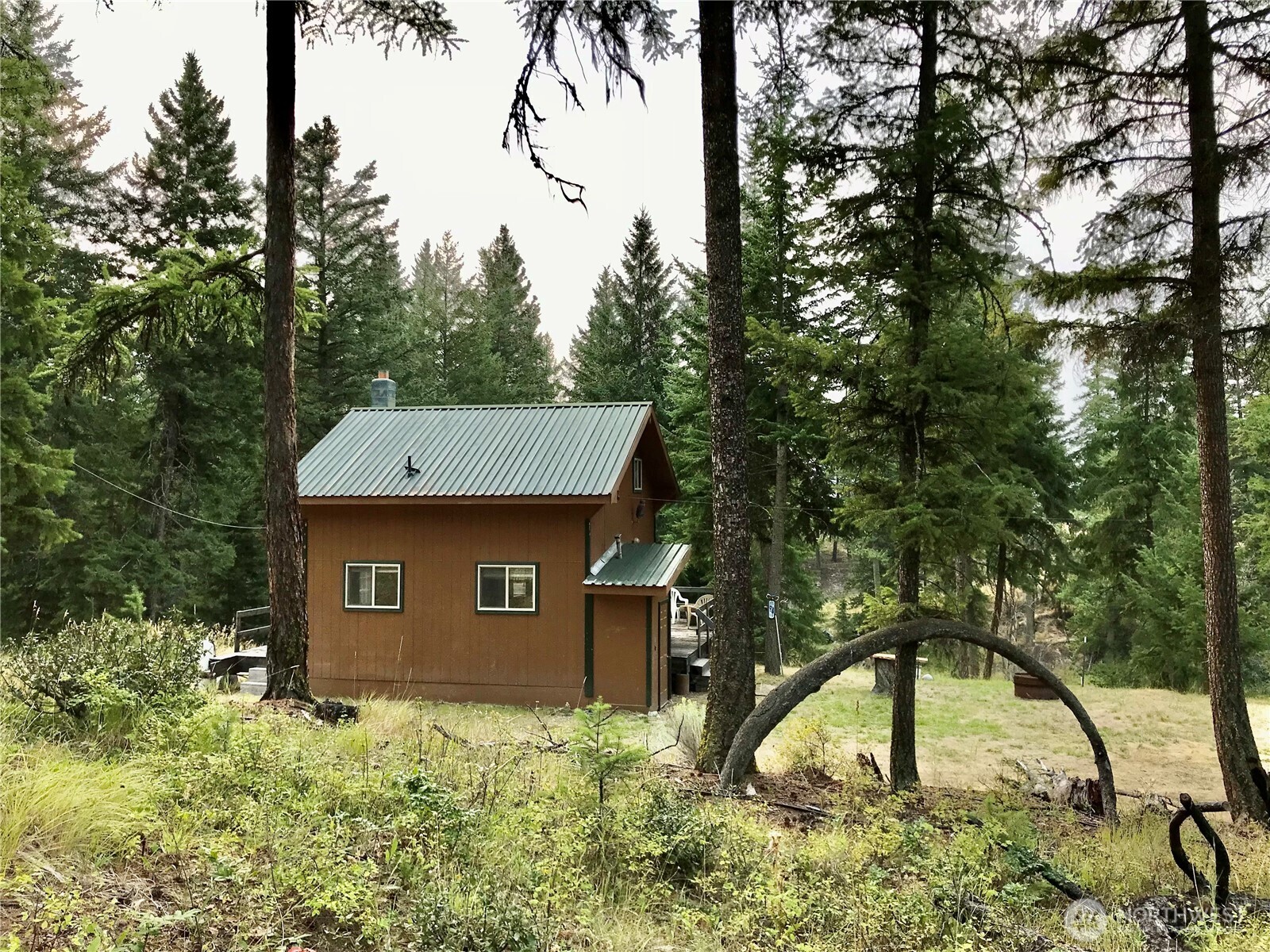 513 9 Mile Road , Oroville, WA 98844