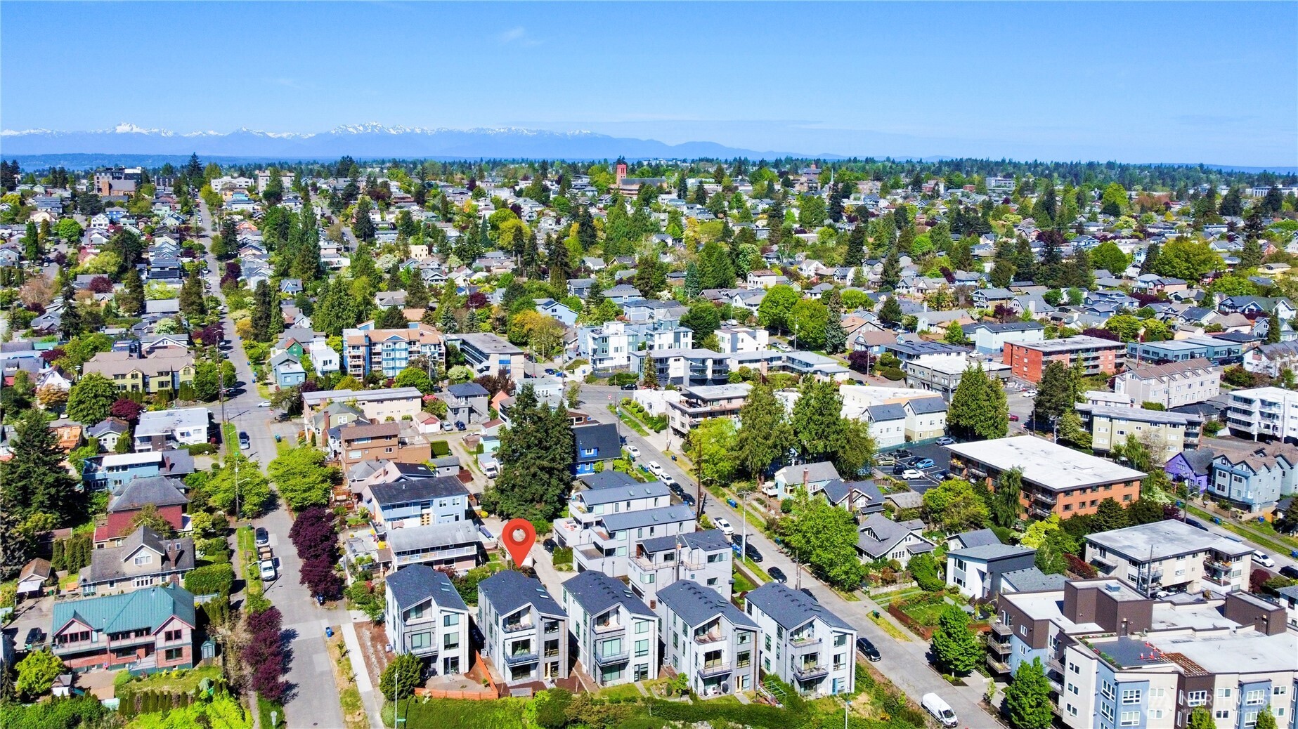 7107 Aurora Avenue N, Seattle, WA 98103