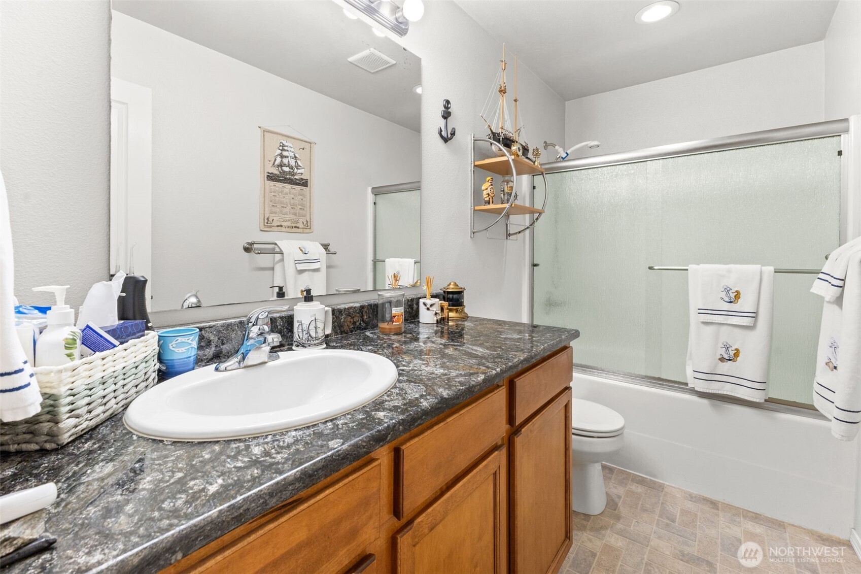 12217 224th Avenue E, Bonney Lake, WA 98391-7274