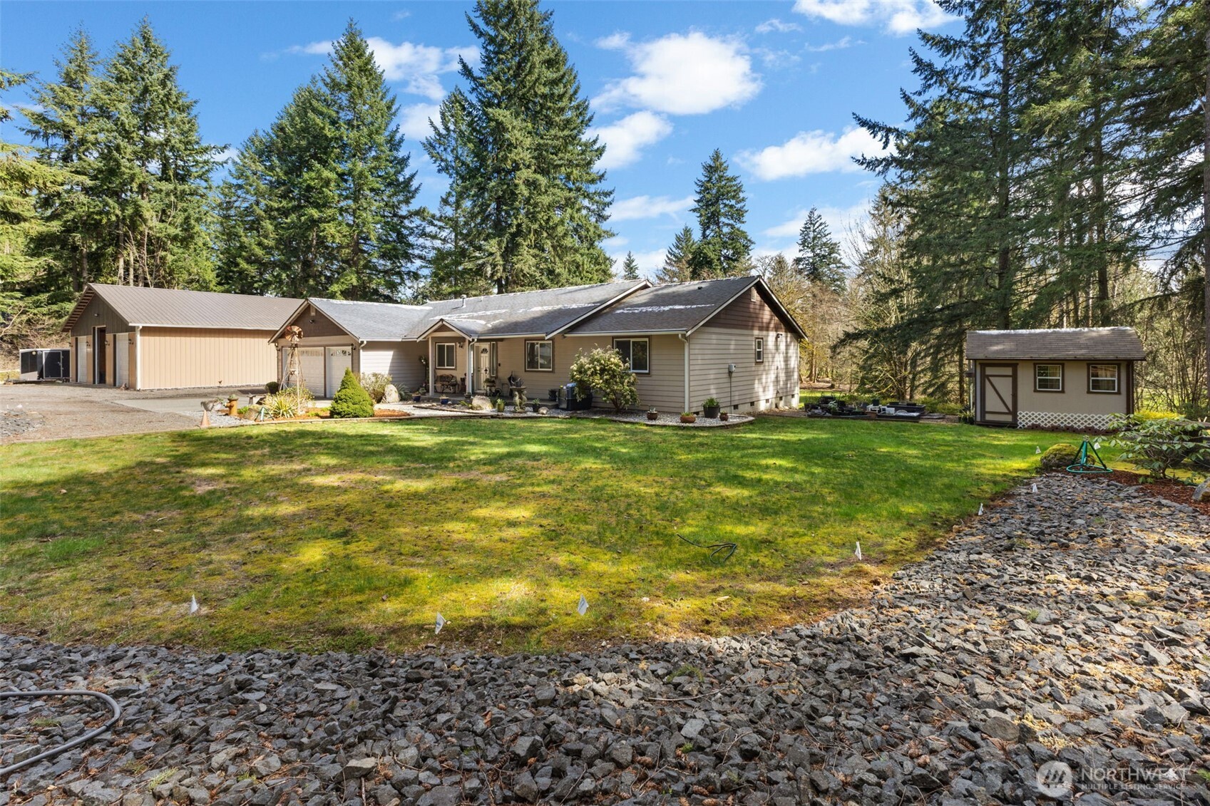 12217 224th Avenue E, Bonney Lake, WA 98391-7274