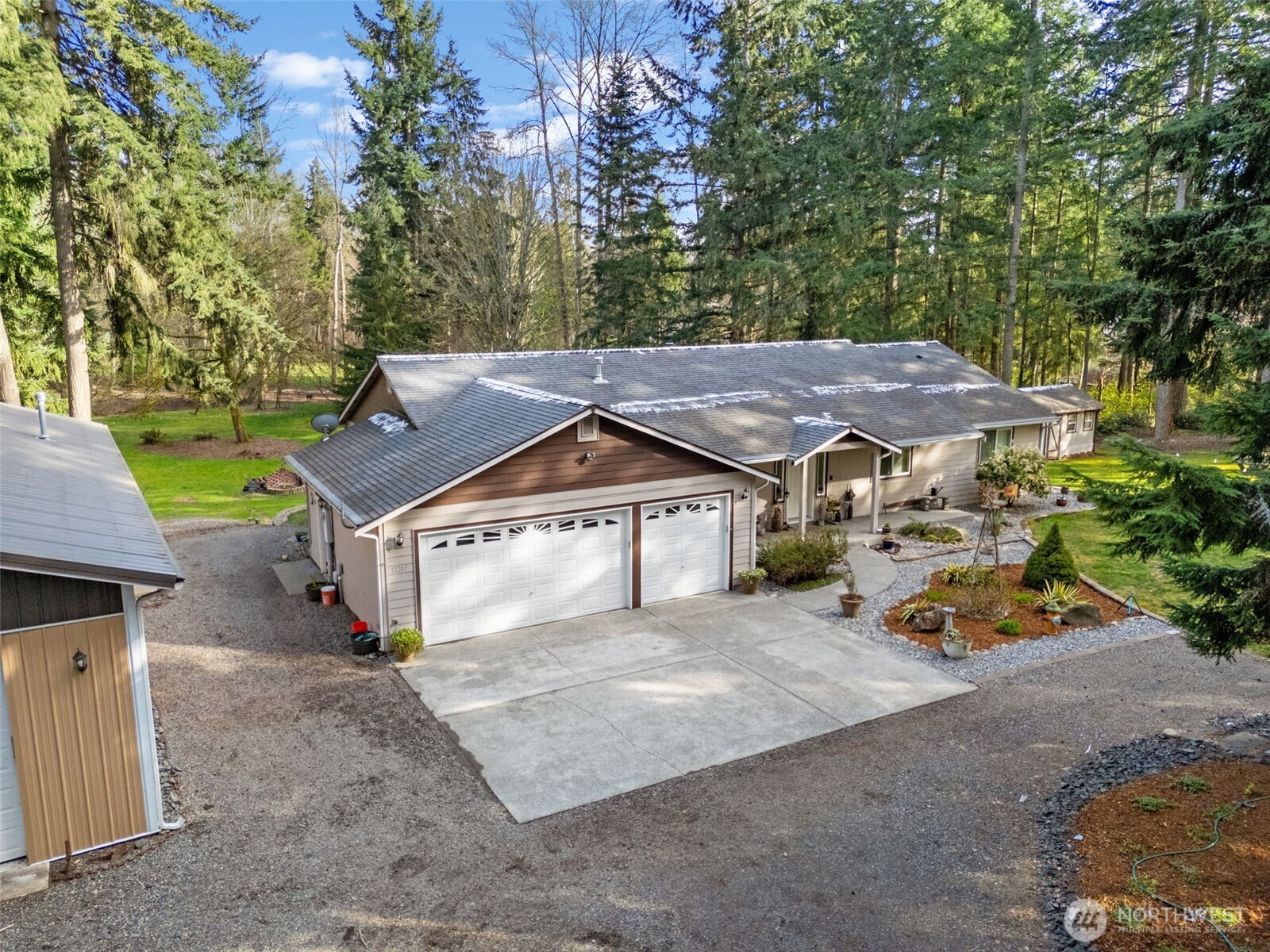 12217 224th Avenue E, Bonney Lake, WA 98391-7274