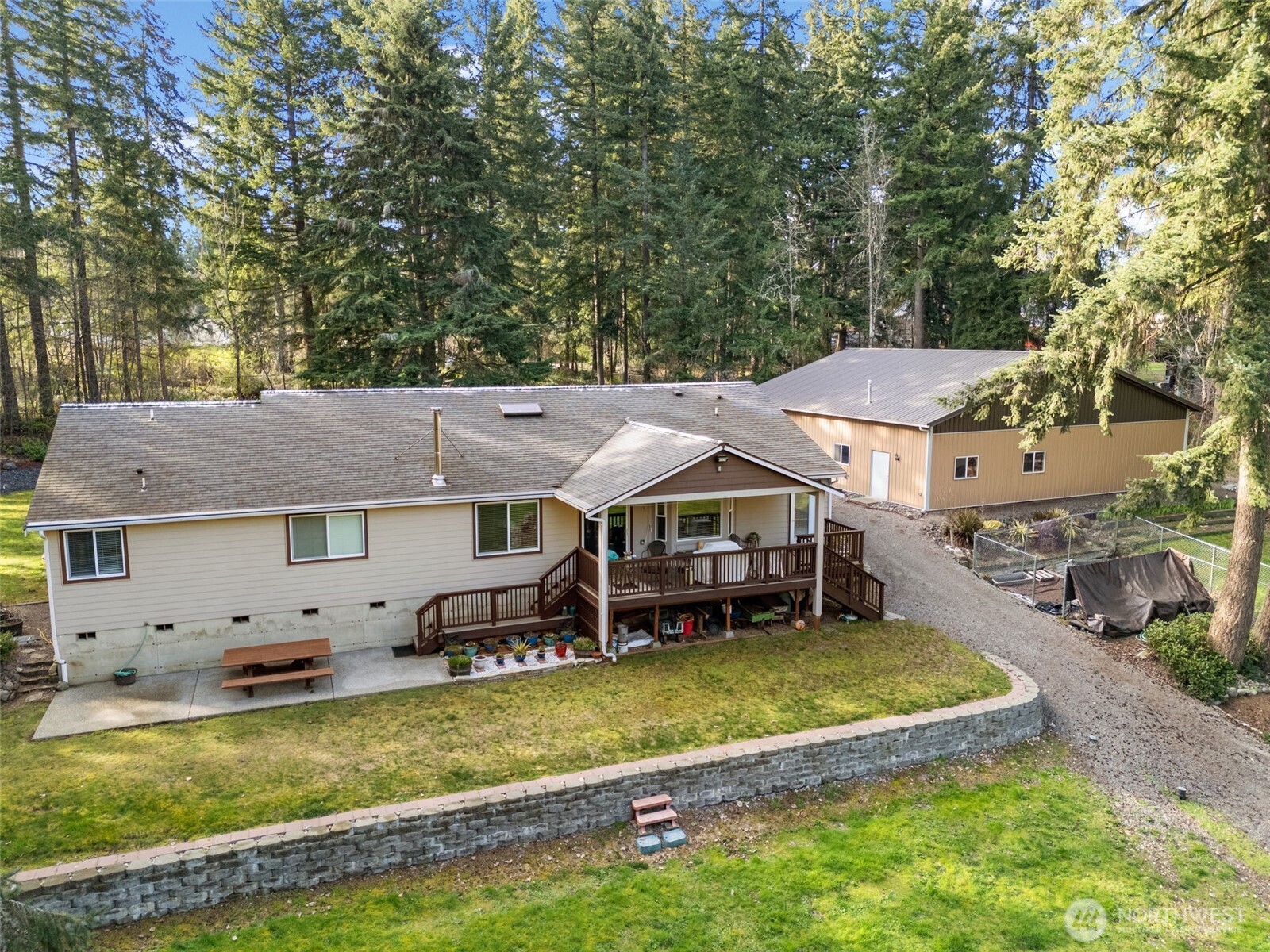 12217 224th Avenue E, Bonney Lake, WA 98391-7274
