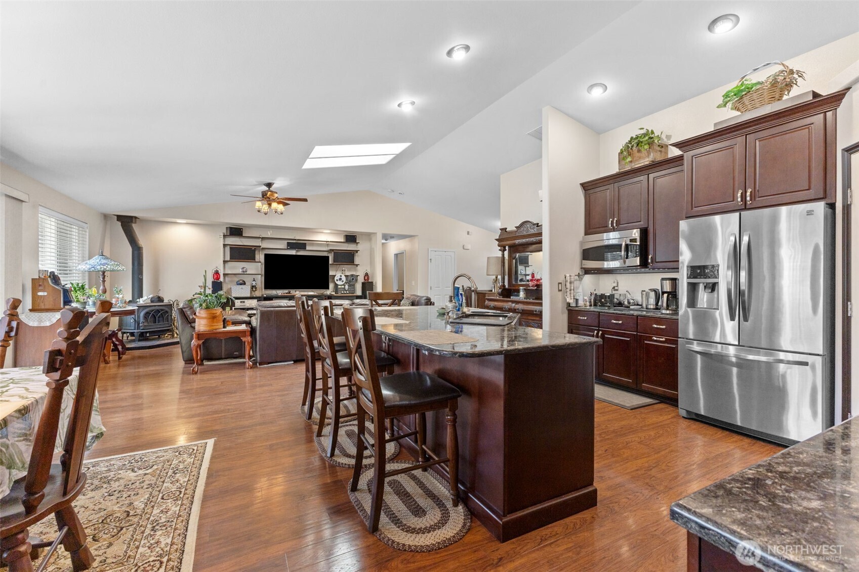 12217 224th Avenue E, Bonney Lake, WA 98391-7274