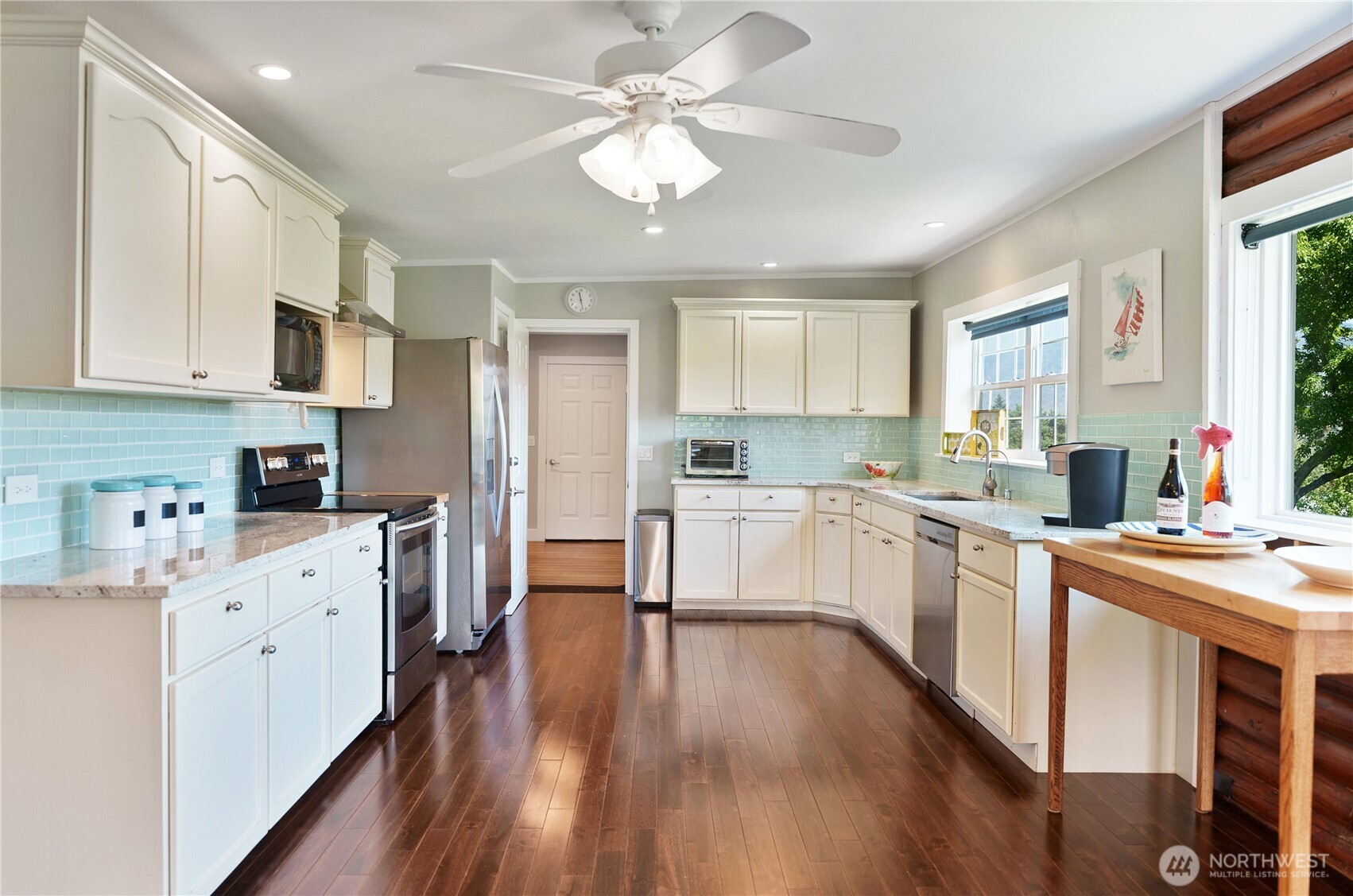 33340 Highway 97 , Oroville, WA 98844