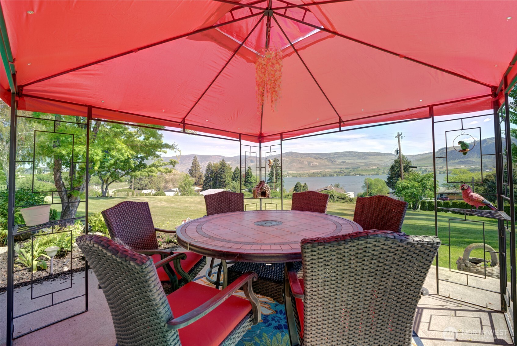 33340 Highway 97 , Oroville, WA 98844