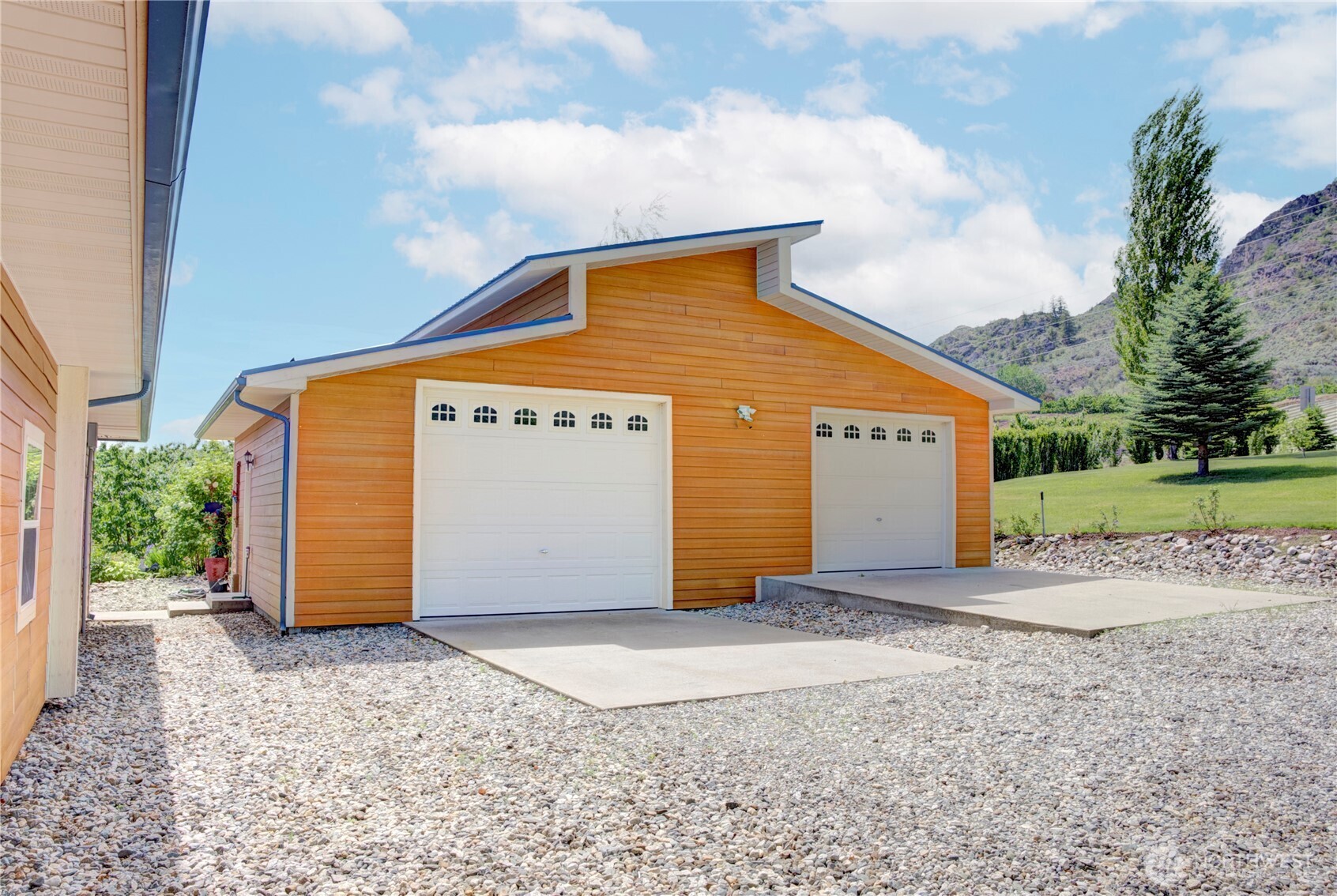 33340 Highway 97 , Oroville, WA 98844