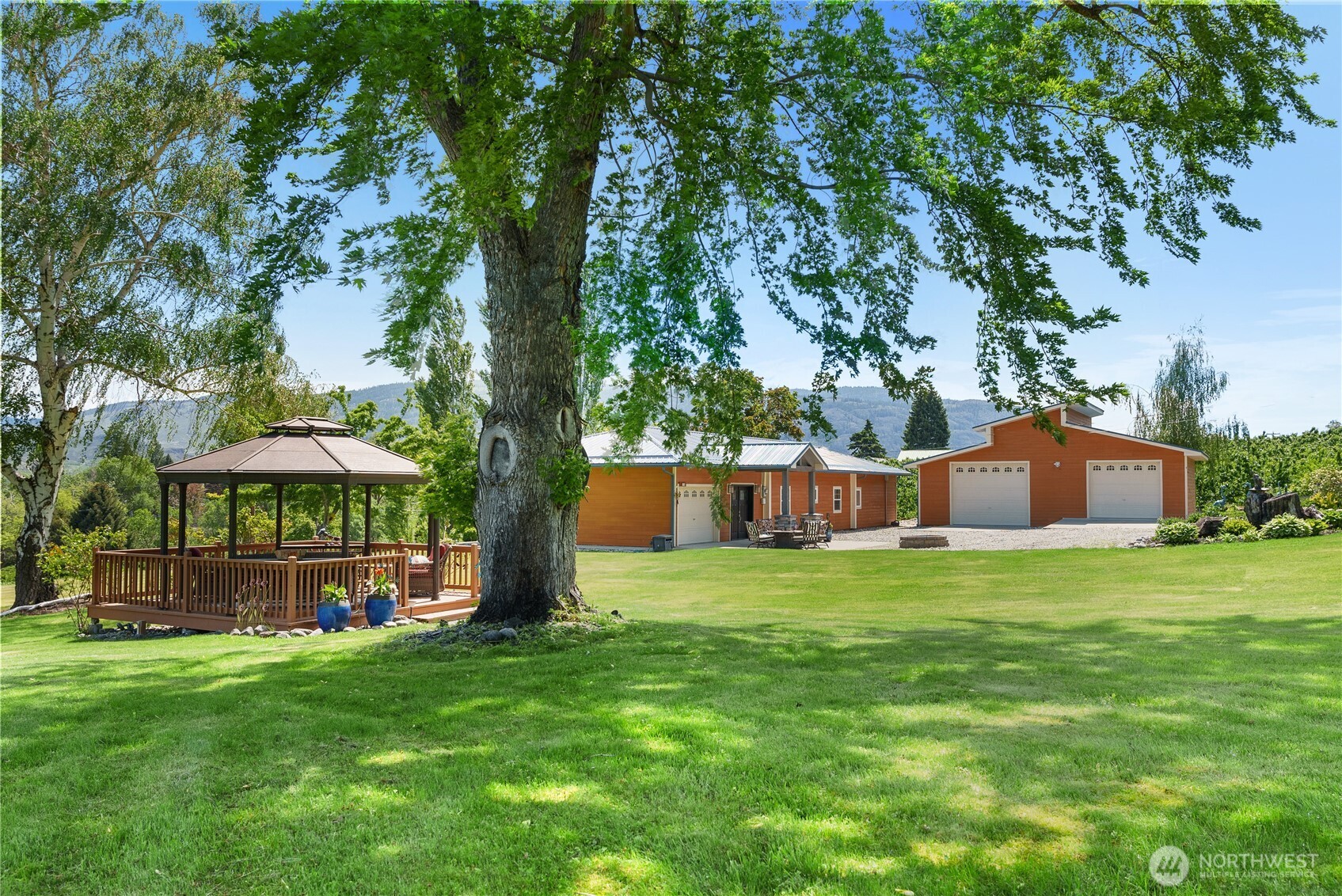 33340 Highway 97 , Oroville, WA 98844