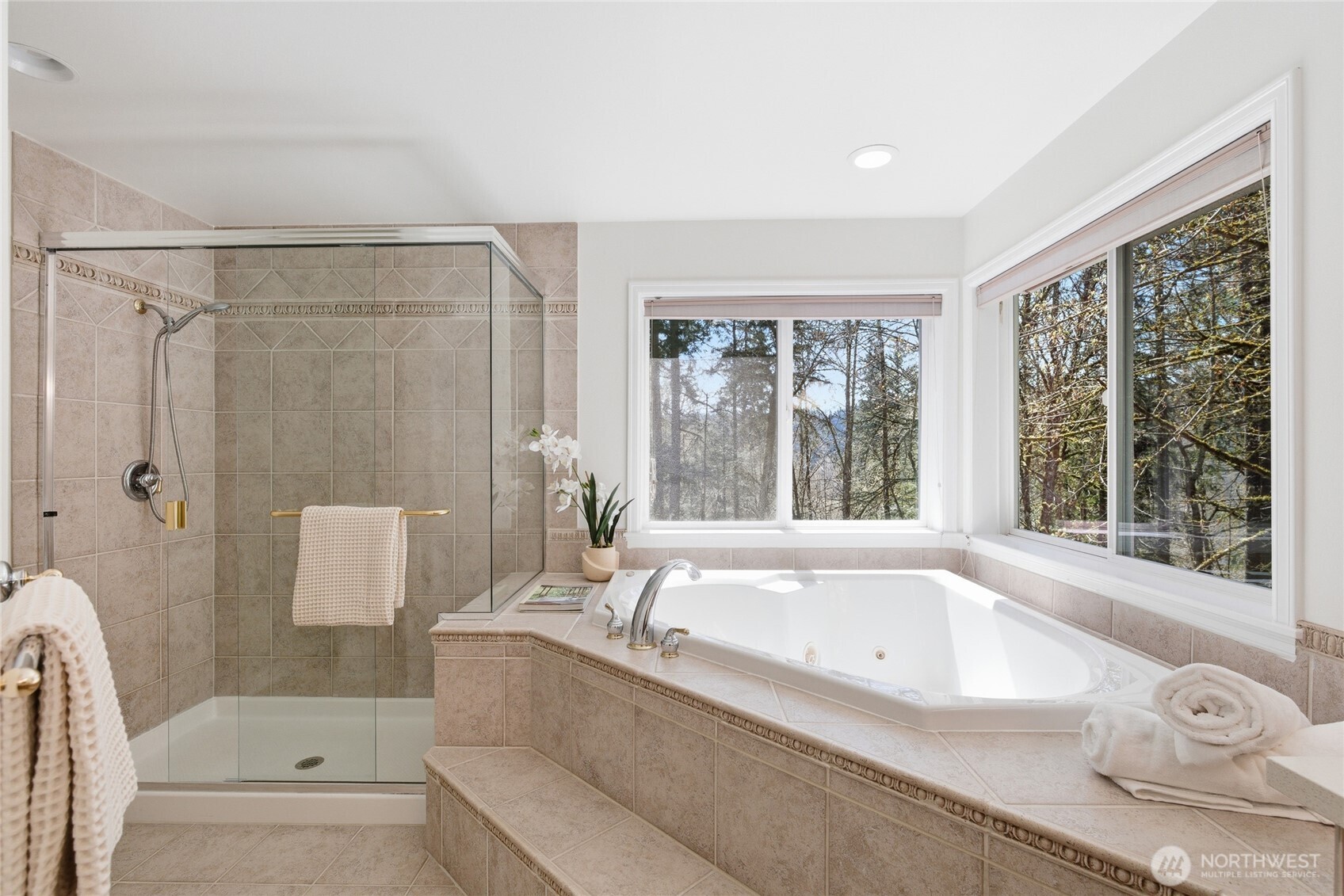 5107 218th Avenue NE, Redmond, WA 98053