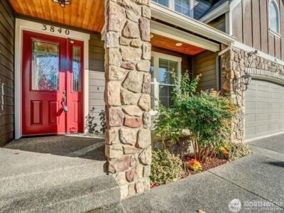 3840 Cameron Drive NE, Lacey, WA 98516 - Photo 2