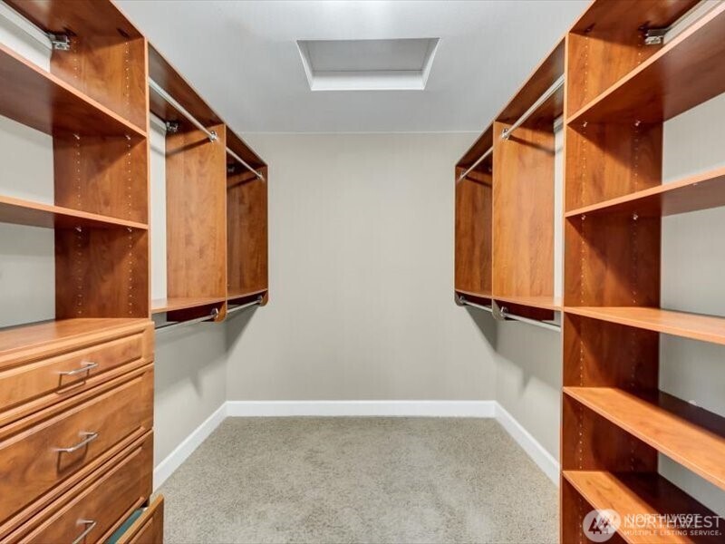 3840 Cameron Drive NE, Lacey, WA 98516