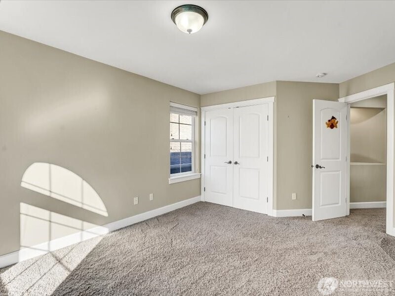 3840 Cameron Drive NE, Lacey, WA 98516