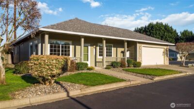 5558 Solo Point Drive , Longview, WA 98632