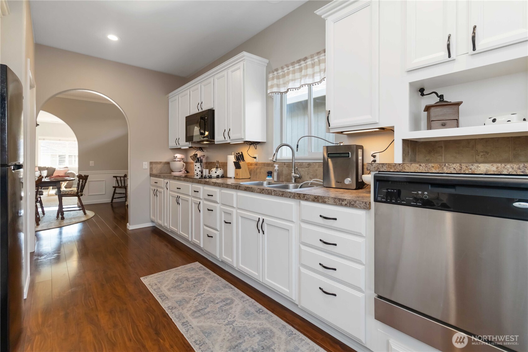 5558 Solo Point Drive , Longview, WA 98632