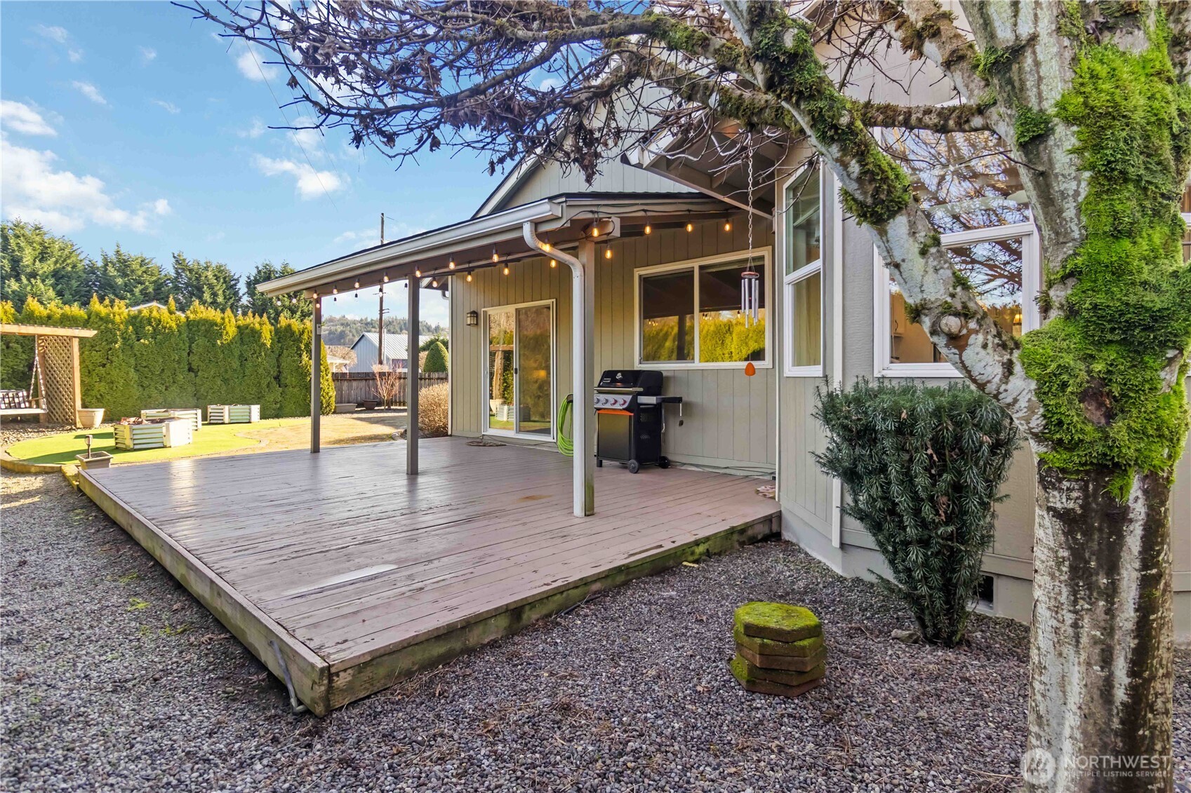 5558 Solo Point Drive , Longview, WA 98632