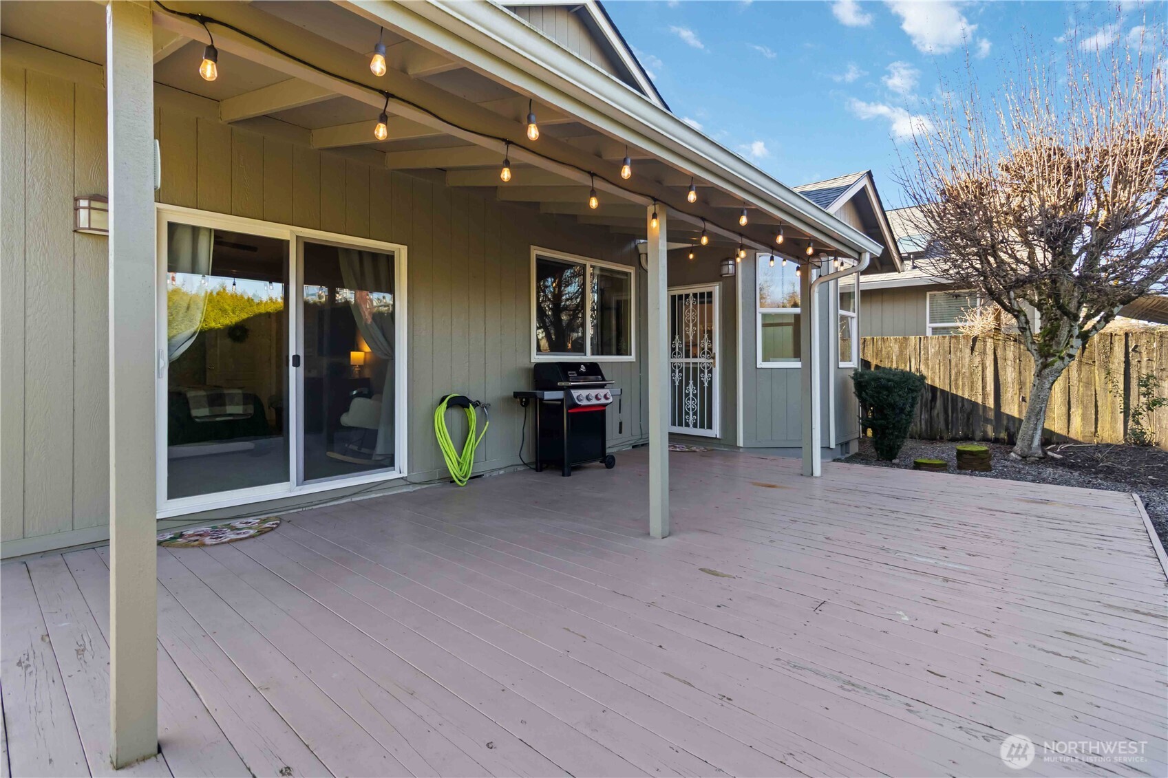 5558 Solo Point Drive , Longview, WA 98632