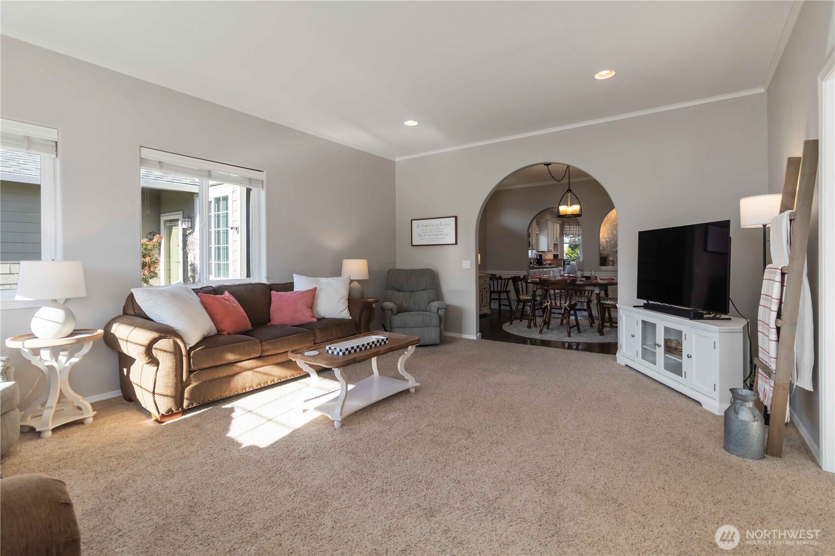 5558 Solo Point Drive , Longview, WA 98632