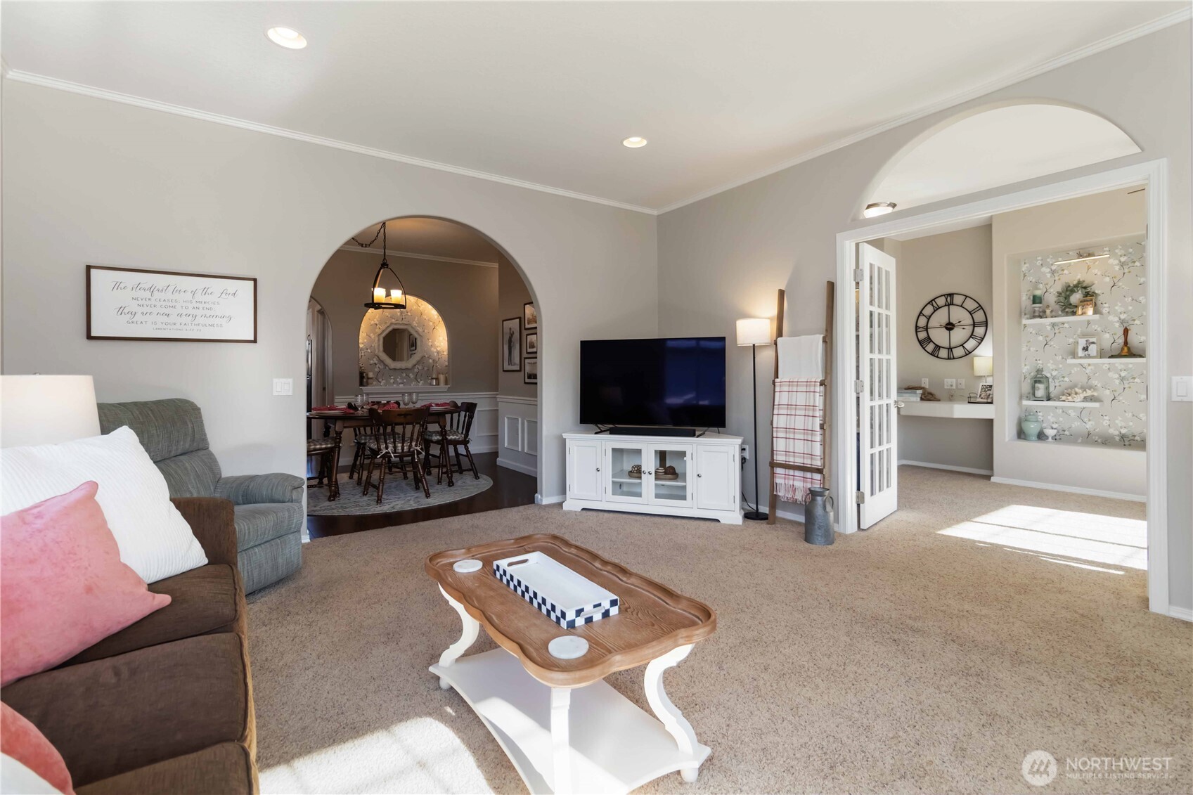 5558 Solo Point Drive , Longview, WA 98632