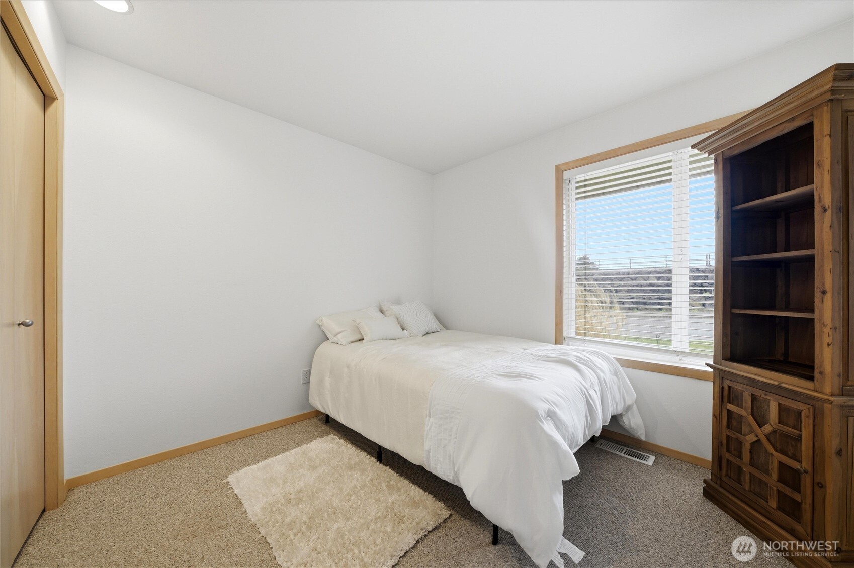 4100 W 43rd Avenue , Kennewick, WA 99337
