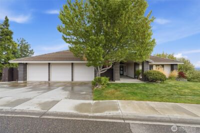4100 W 43rd Avenue , Kennewick, WA 99337 - Photo 2