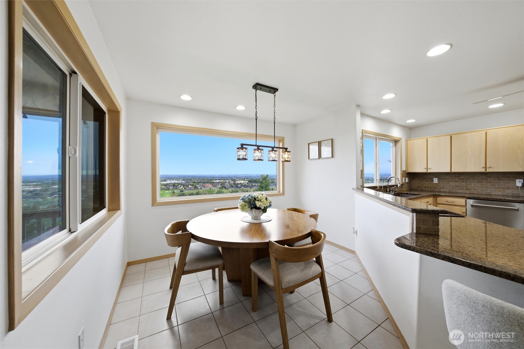 4100 W 43rd Avenue , Kennewick, WA 99337