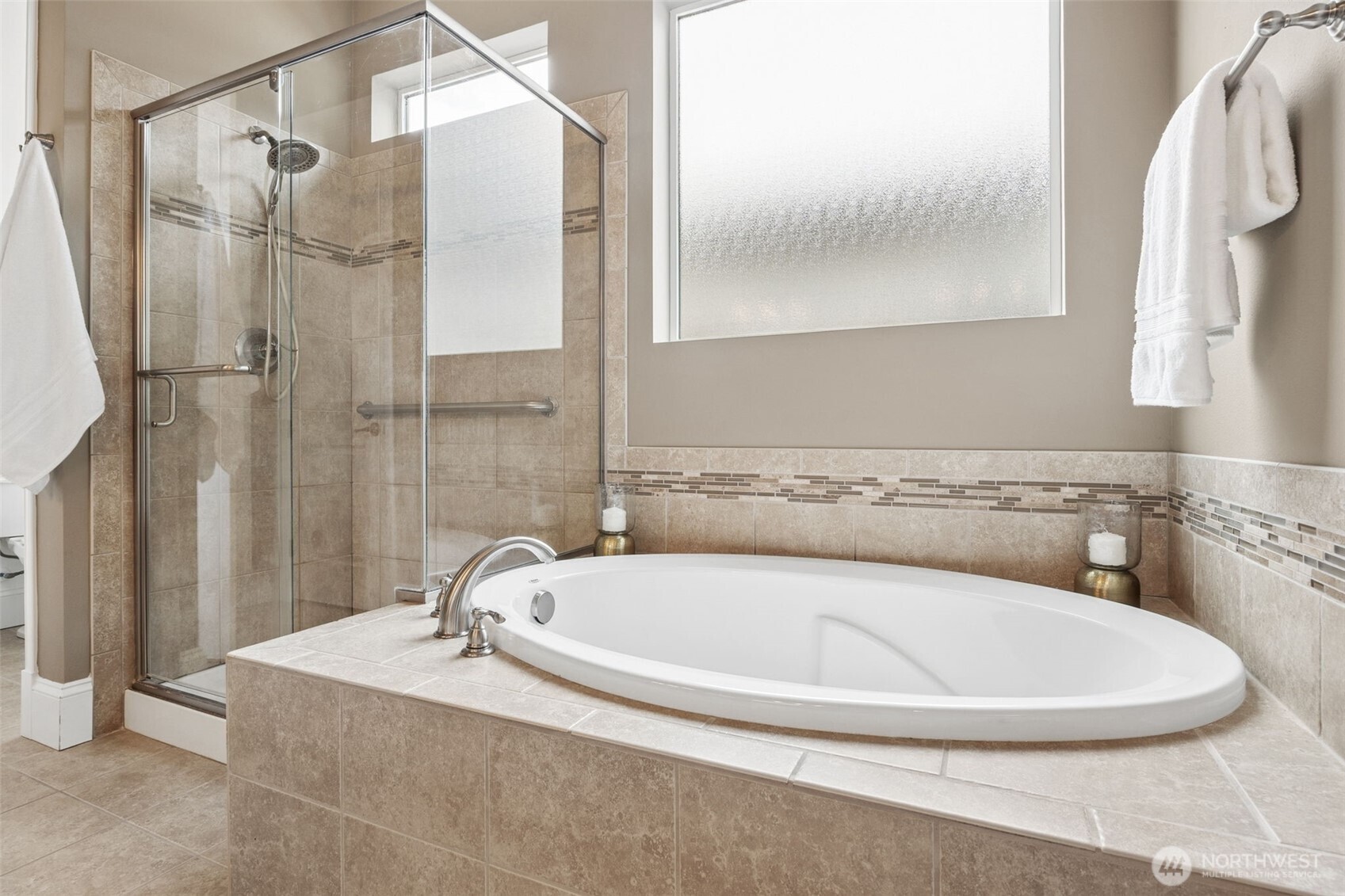 8265 Orcas Loop NE, Lacey, WA 98516