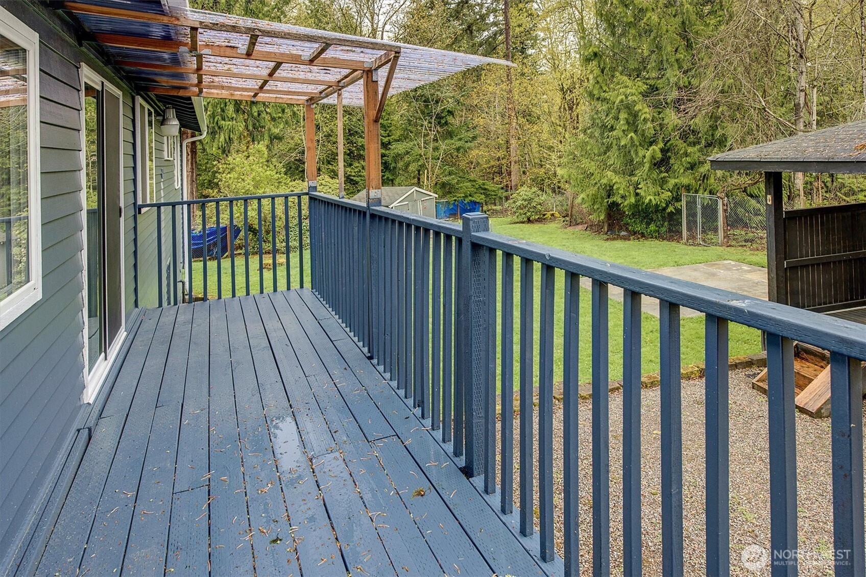 10624 171st Avenue NE, Redmond, WA 98052-2735