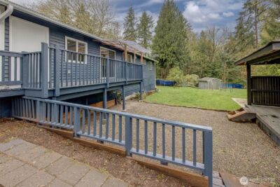 10624 171st Avenue NE, Redmond, WA 98052-2735 - Photo 17