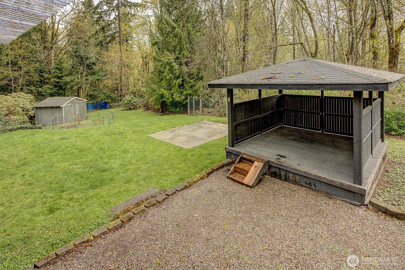 10624 171st Avenue NE, Redmond, WA 98052-2735